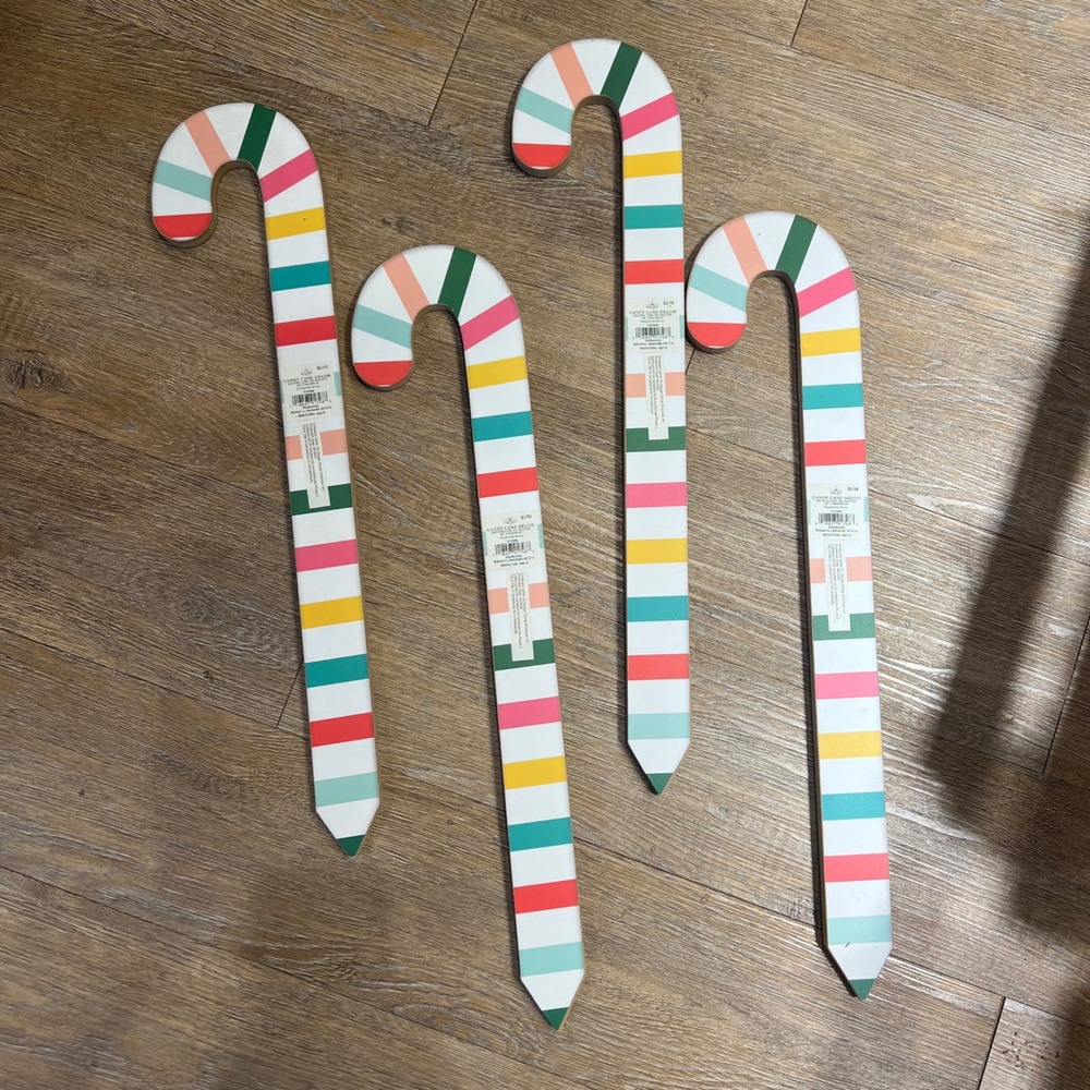 Colorful Striped Candy Cane Christmas Yard Stakes Lawn Decorations Set of 4 New
